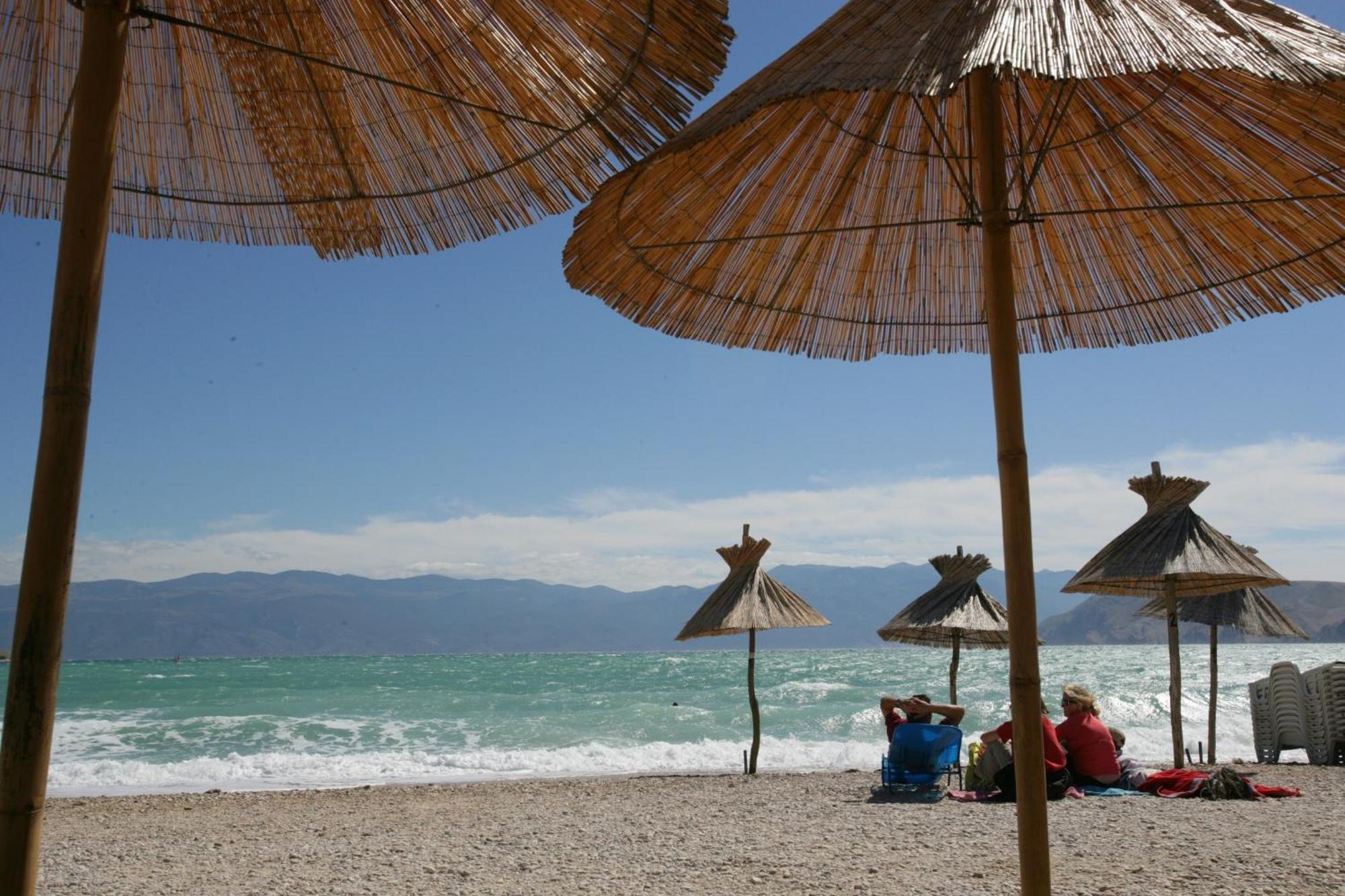 Valamar Atrium Baška Residence Bagian luar foto