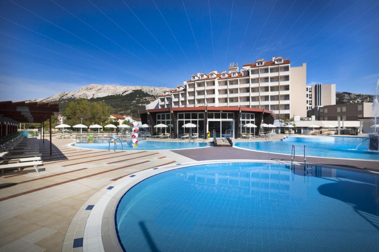 Valamar Atrium Baška Residence Bagian luar foto